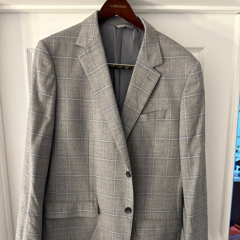 Bonobos checkered 46L Slim fit sport coat